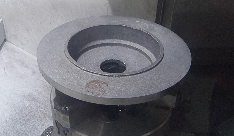 等待車削加工的剎車盤毛坯 等待車削加工的剎車盤毛坯
